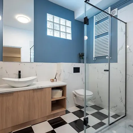 Trendy 2br On Regina Elisabeta - Balcony With Cismigiu Park Views 公寓 *