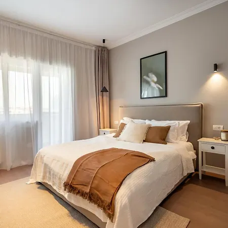 Trendy 2br On Regina Elisabeta - Balcony With Cismigiu Park Views 布加勒斯特