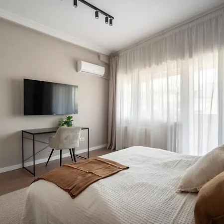 Trendy 2br On Regina Elisabeta - Balcony With Cismigiu Park Views 公寓 布加勒斯特