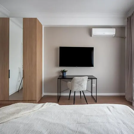 Trendy 2br On Regina Elisabeta - Balcony With Cismigiu Park Views 布加勒斯特