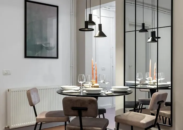 Trendy 2br On Regina Elisabeta - Balcony With Cismigiu Park Views