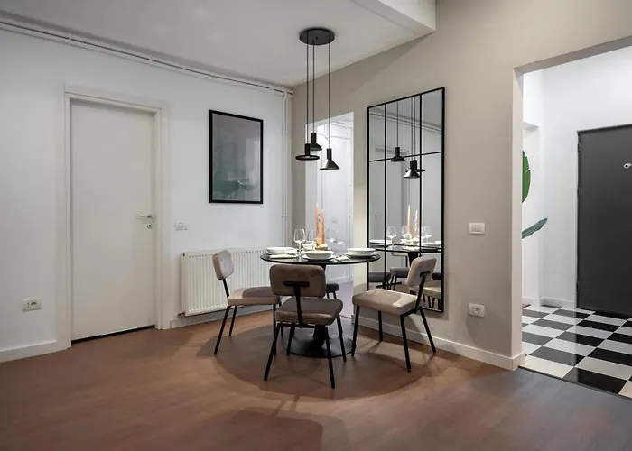 Trendy 2br On Regina Elisabeta - Balcony With Cismigiu Park Views *