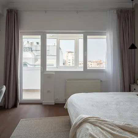 Trendy 2br On Regina Elisabeta - Balcony With Cismigiu Park Views Apartament