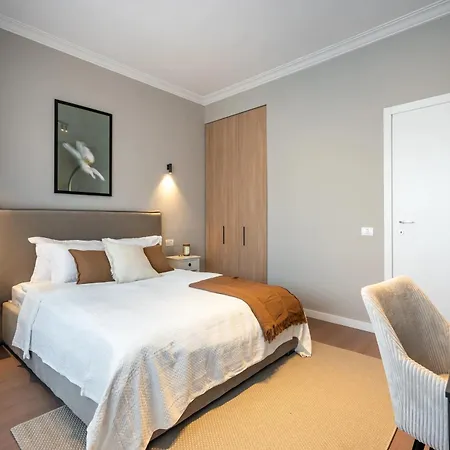 Apartament Trendy 2br On Regina Elisabeta - Balcony With Cismigiu Park Views Bukareszt